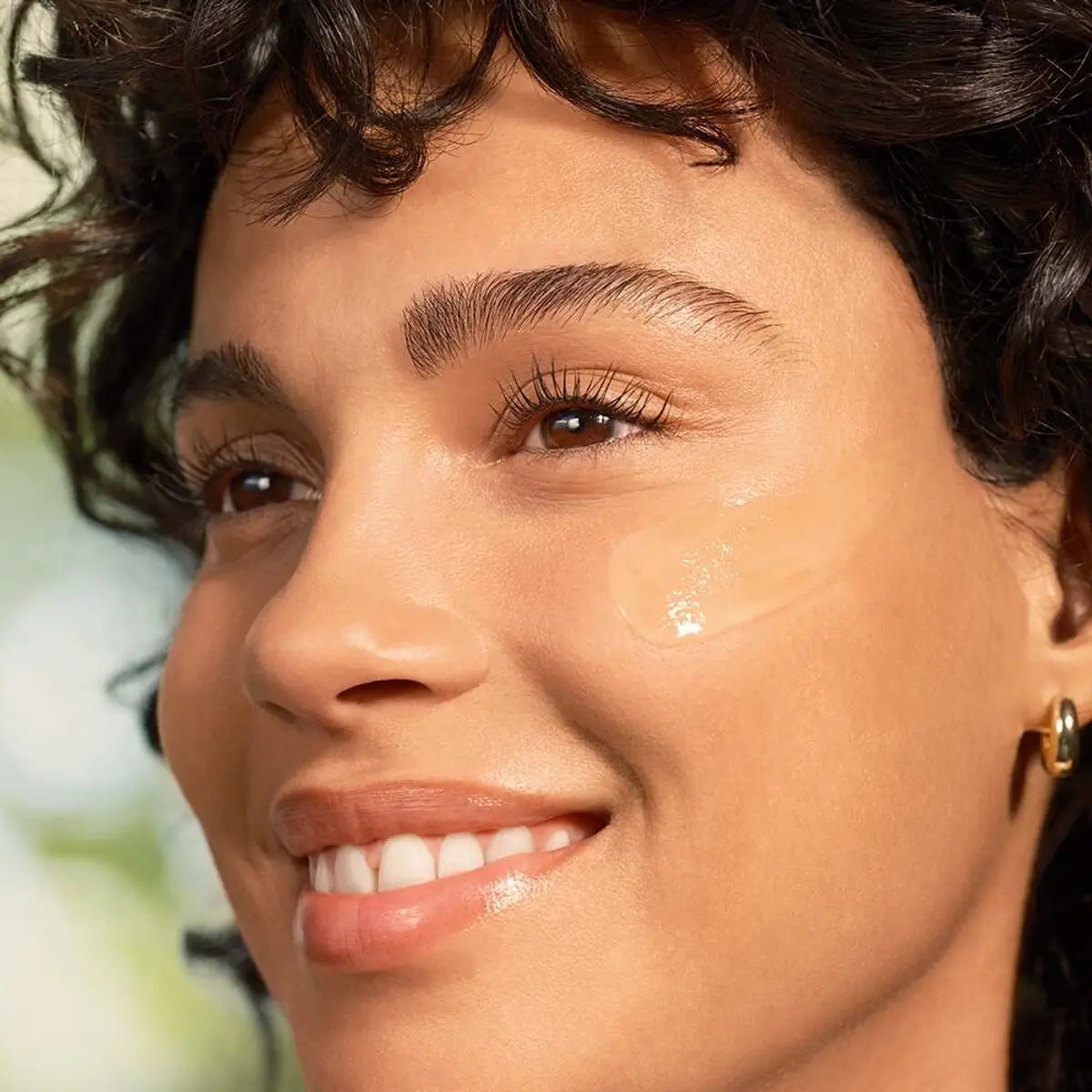 Glow Energie активациски серум за блескавост